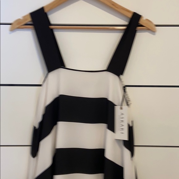 Maxi Dress - Picture 2 of 3